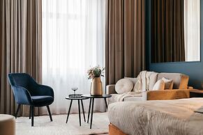 White Lotus - LoftAffair Collection