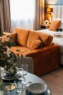 White Lotus - LoftAffair Collection