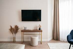 White Lotus - LoftAffair Collection