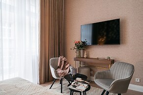 White Lotus - LoftAffair Collection