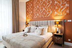 White Lotus - LoftAffair Collection