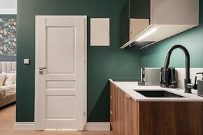 White Lotus - LoftAffair Collection