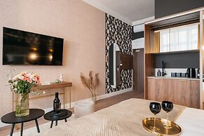 White Lotus - LoftAffair Collection