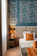 White Lotus - LoftAffair Collection