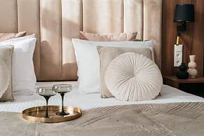 White Lotus - LoftAffair Collection