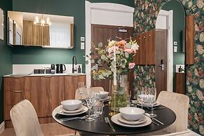 White Lotus - LoftAffair Collection