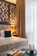 White Lotus - LoftAffair Collection