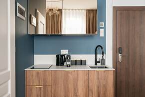 White Lotus - LoftAffair Collection