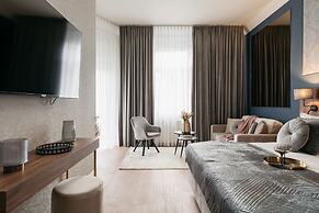 White Lotus - LoftAffair Collection