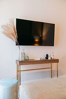 White Lotus - LoftAffair Collection