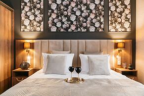 White Lotus - LoftAffair Collection