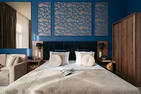 White Lotus - LoftAffair Collection