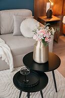 White Lotus - LoftAffair Collection