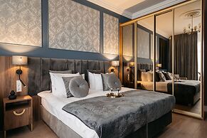 White Lotus - LoftAffair Collection