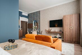 White Lotus - LoftAffair Collection