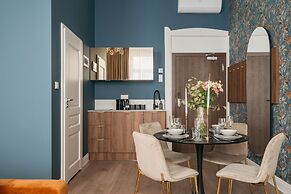 White Lotus - LoftAffair Collection