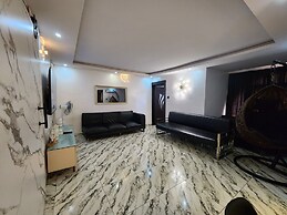 The Milton Apartment
