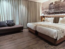 Royal Lakshmi Palace