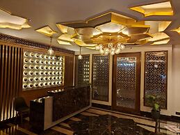 Royal Lakshmi Palace