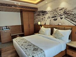 Royal Lakshmi Palace