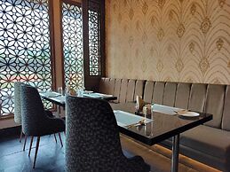 Royal Lakshmi Palace