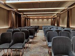 Royal Lakshmi Palace