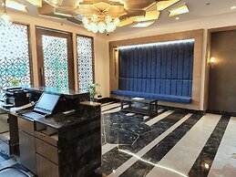 Royal Lakshmi Palace