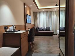 Royal Lakshmi Palace