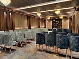 Royal Lakshmi Palace