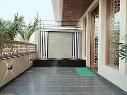 Royal Lakshmi Palace