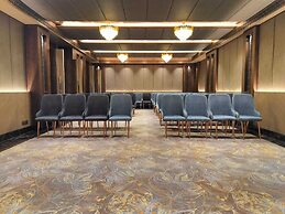 Royal Lakshmi Palace