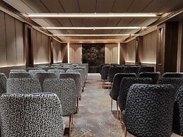 Royal Lakshmi Palace