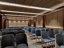 Royal Lakshmi Palace