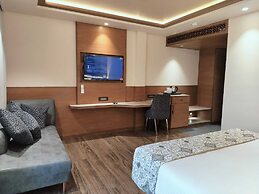 Royal Lakshmi Palace