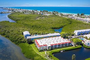 Sunbow Bay 108 2 Bedroom Condo by RedAwning