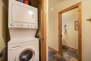 Fall River Retreat - Monthly Long-term Vacation Rental 3 Bedroom Townh