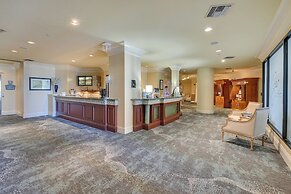 Emerald Grande Condo: Beach, Marina & Ocean View