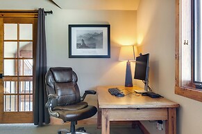 Spacious Fraser Gem: 7 Mi to Winter Park!