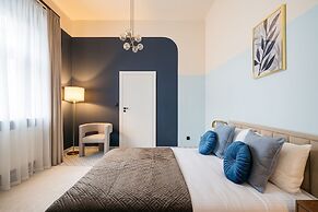 Moonlight II Apartment - LoftAffair