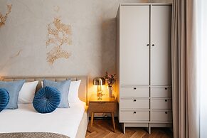 Moonlight II Apartment - LoftAffair