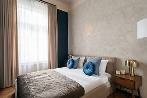 Moonlight II Apartment - LoftAffair