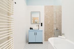 Moonlight II Apartment - LoftAffair