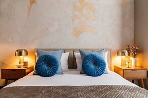 Moonlight II Apartment - LoftAffair