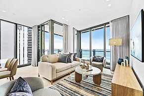 Signature Broadbeach - GCLR