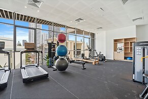 Signature Broadbeach - GCLR