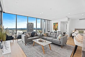 Signature Broadbeach - GCLR