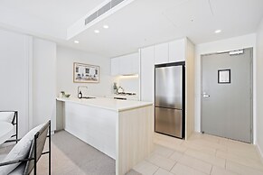Signature Broadbeach - GCLR