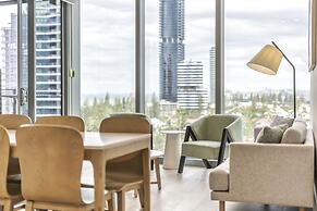 Signature Broadbeach - GCLR
