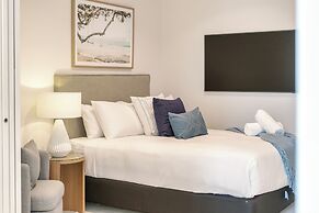 Signature Broadbeach - GCLR