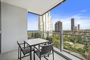 Signature Broadbeach - GCLR